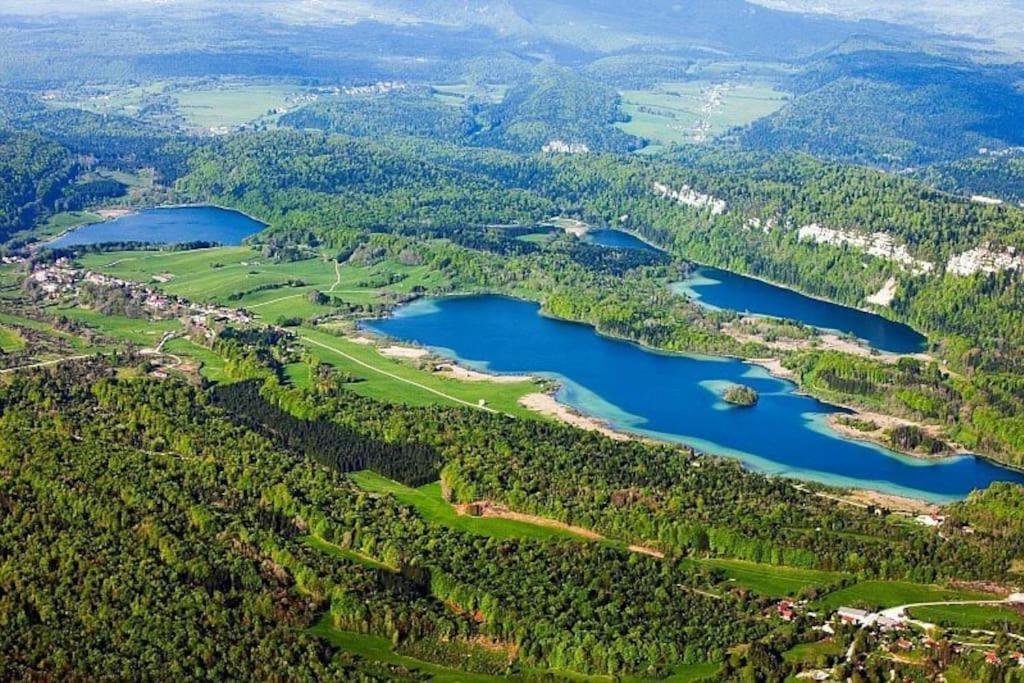 Apartment Superbe Au Coeur Du Jura Champagnole